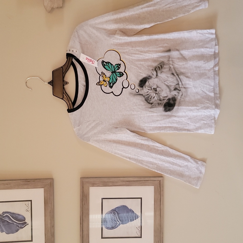 Grey justice shirt
